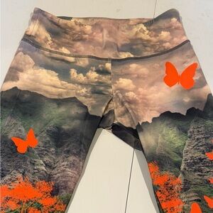 Onzie Kids Leggings - Orange and Gray Nature Print